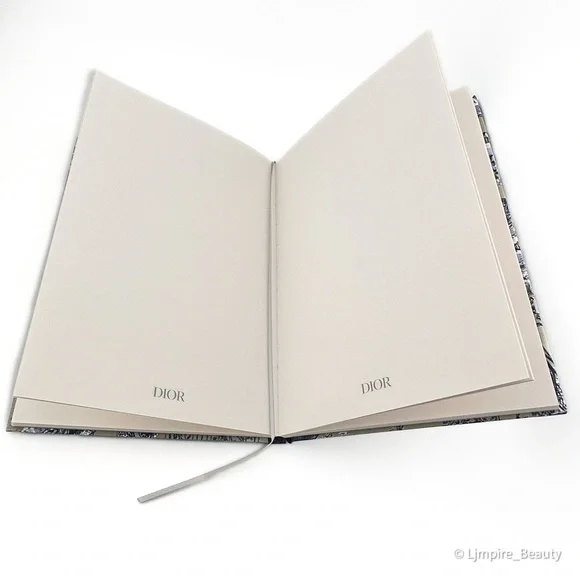 🆕 DIOR Limited Edition “Around the World” Stationery Set NIB - Picture 3 of 9